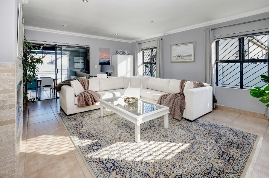 4 Bedroom Property for Sale in Burgundy Estate Western Cape